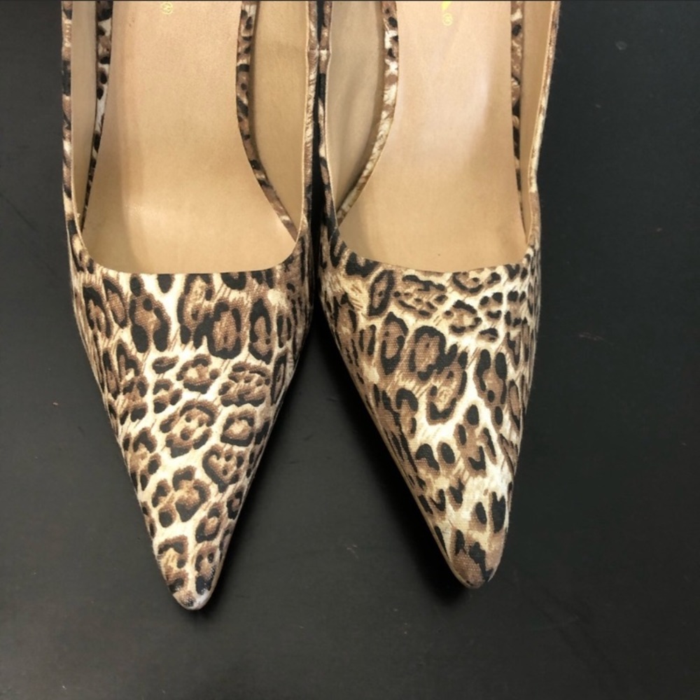 MIA Leopard Heels - Picture 9 of 13